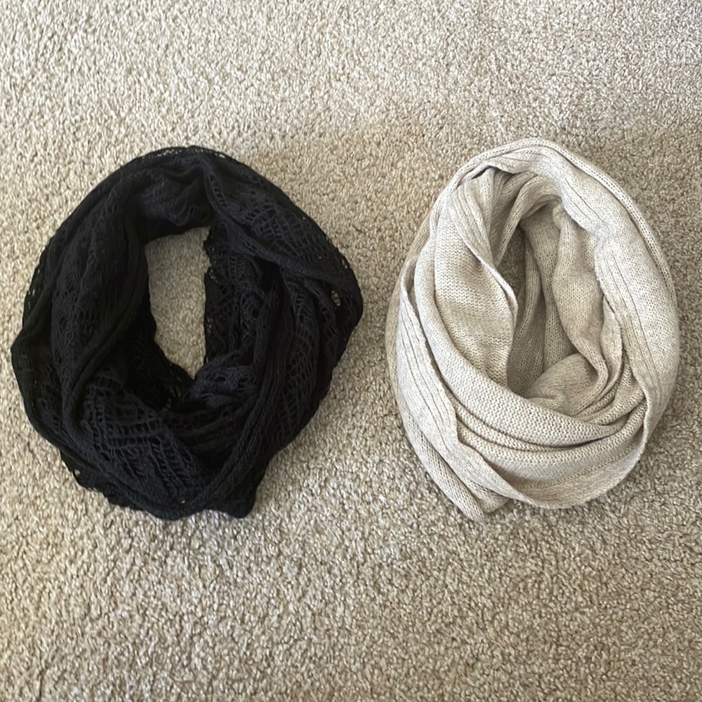 Bundle- 2 infinity scarves